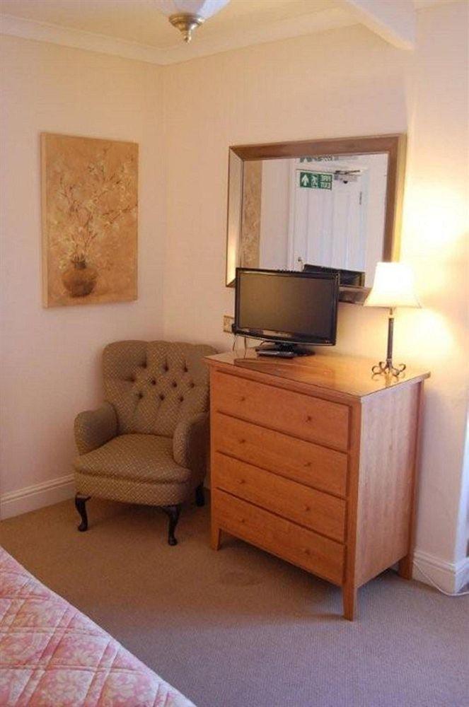 Cheshire Hospitality Ltd T\/A Lennox Lea Studios & Apartments セール エクステリア 写真