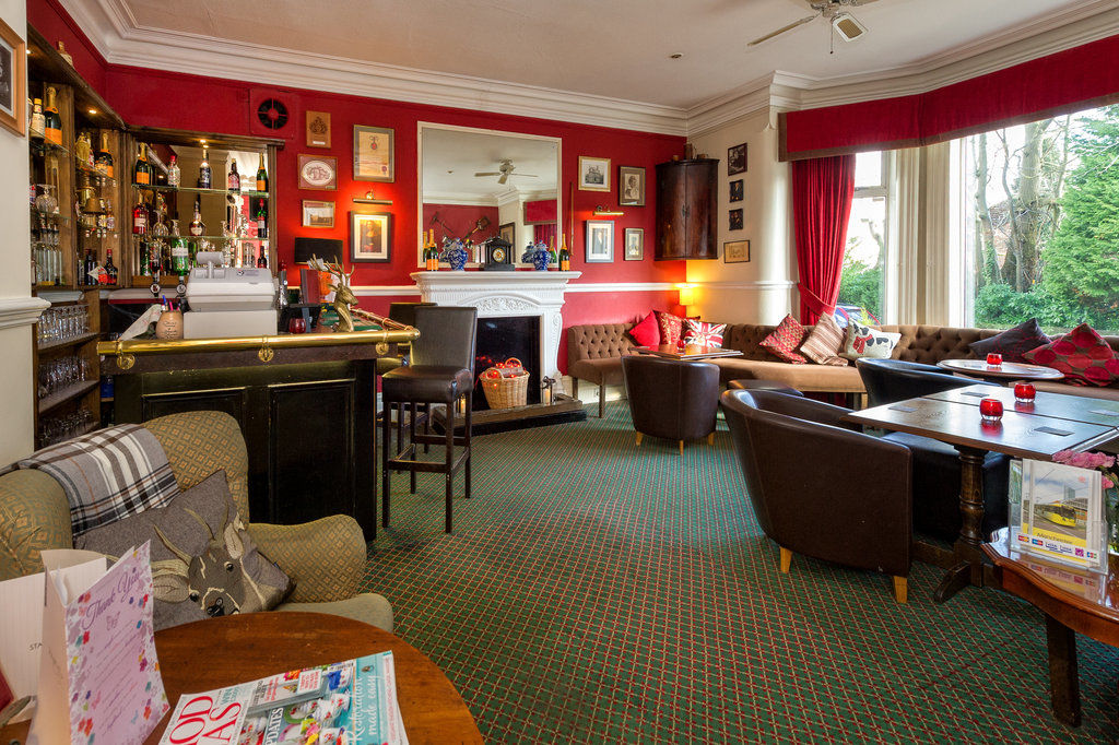Cheshire Hospitality Ltd T\/A Lennox Lea Studios & Apartments セール エクステリア 写真